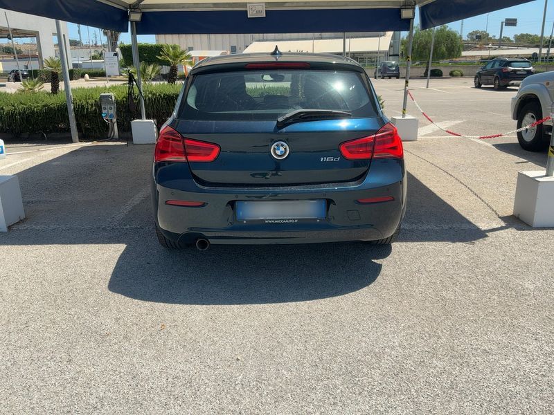 BMW 1er 116d Advantage 2016