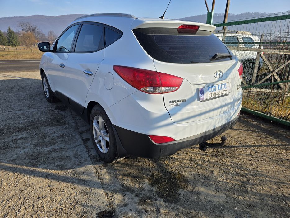 Hyundai ix35  4WD 2.0 diesel