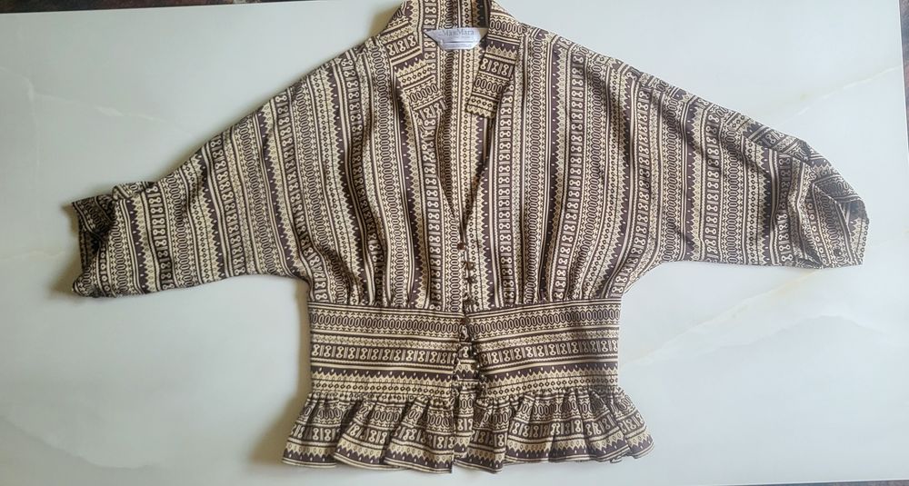 MaxMara 100% коприна блуза с копчета