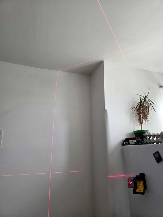 3 линеен Лазерен нивелир Девалт Dewalt DW089