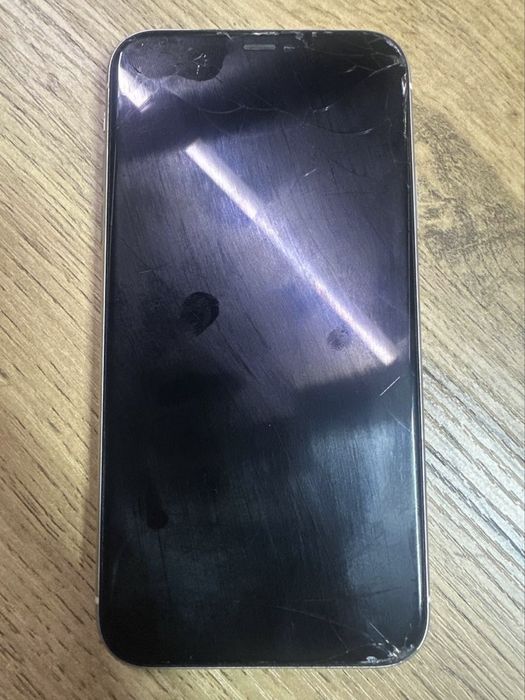 IPhone 11 , ishlashi super