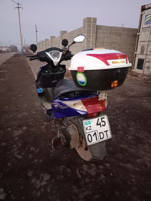 Продам мопед м8 про 150