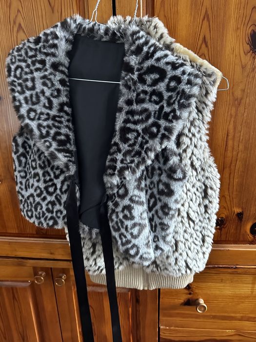 Дамски елеци - различни модели