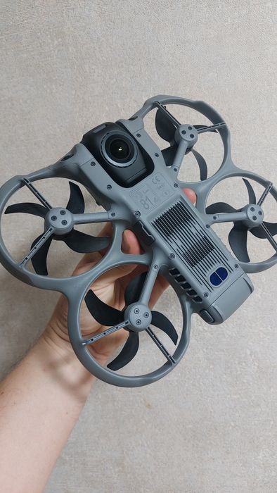 DJI Avata 360 дрон в идеальном состоянии