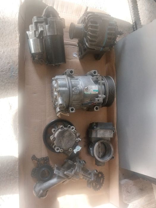 Запчасти двигателя Рено Дастер 2л