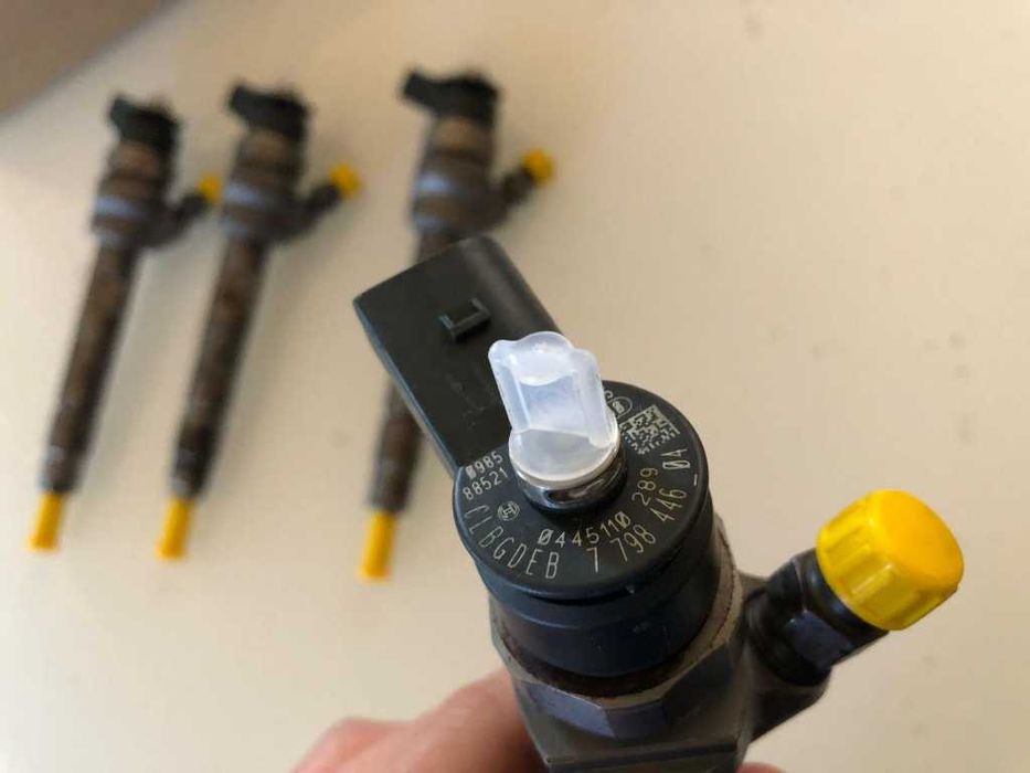 Injectoare VERIFICATE BMW seria 1,3,5 cod 0445110289