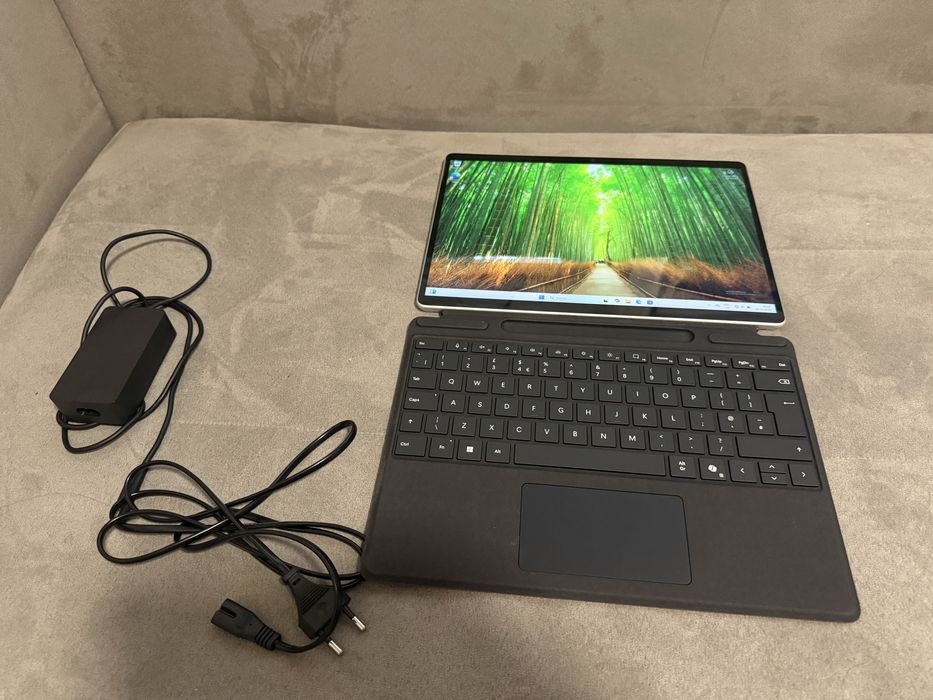 Microsoft Surface Pro8