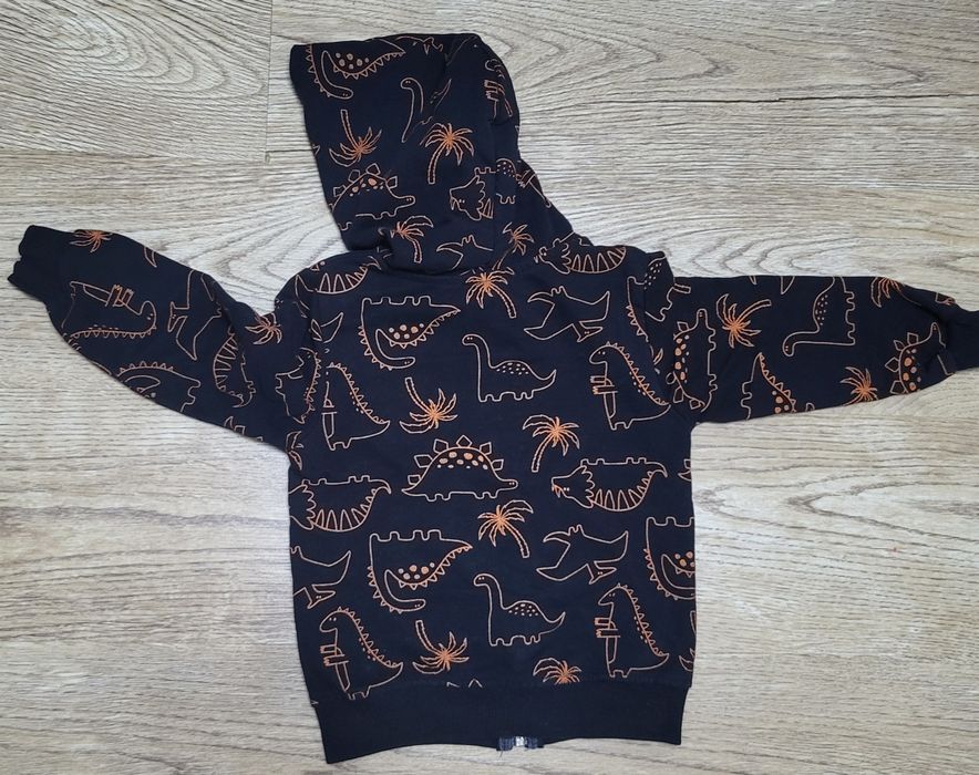 Костюмы спортивные