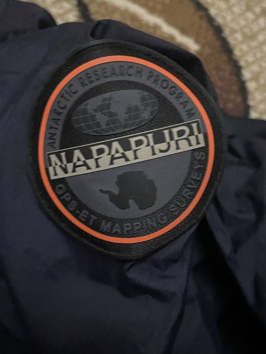 Napapijiri запазено ( може да се говори за цена)