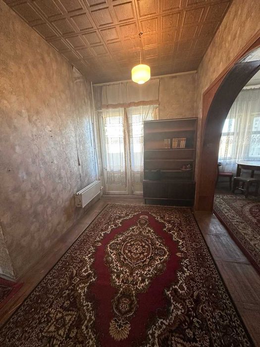 Сдаётся 3-комнатная квартира в Юнусабаде (2-квартал)напротив Шохсарой