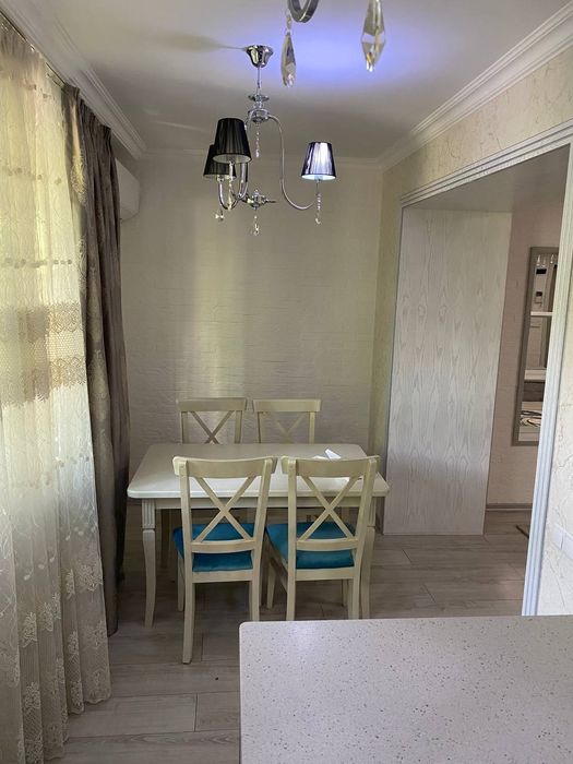 3 ком. Квартира на Ц-1, 75 м2. Ор-р: кафе Бибигон