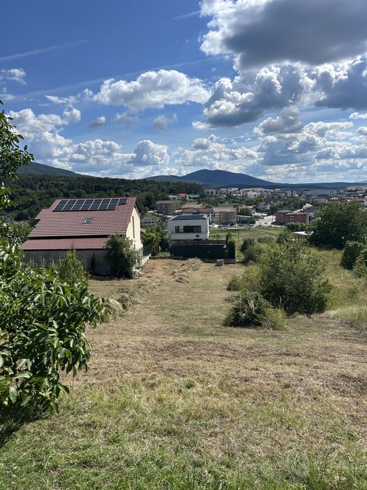 Pamant intravilan Livada Meses