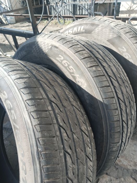 Продается шины 3 штуки