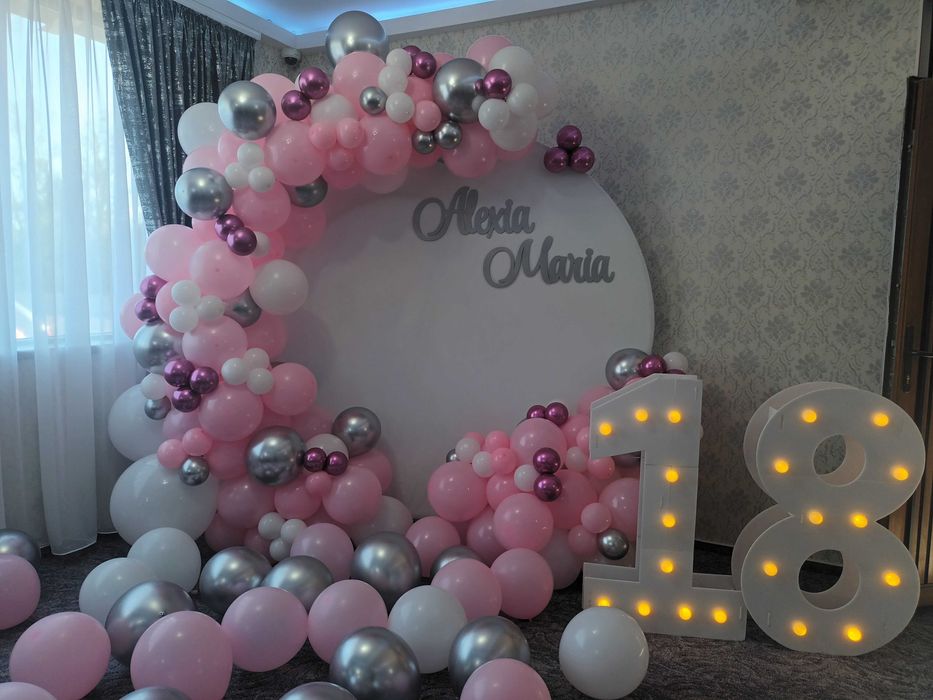 Arcada de baloane Aranjamente botez Photocorner Decor evenimente Decor 18 ani Panou foto Decoratiuni cu baloane aniversare