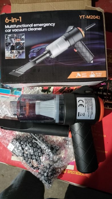 Aspirator Multifuncțional 6in1, încărcare USB C, nou, la cutie
