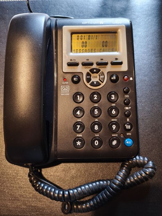 Стационарен  телефон  Оптиком  B500