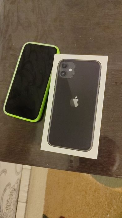 Продам iPhone 11