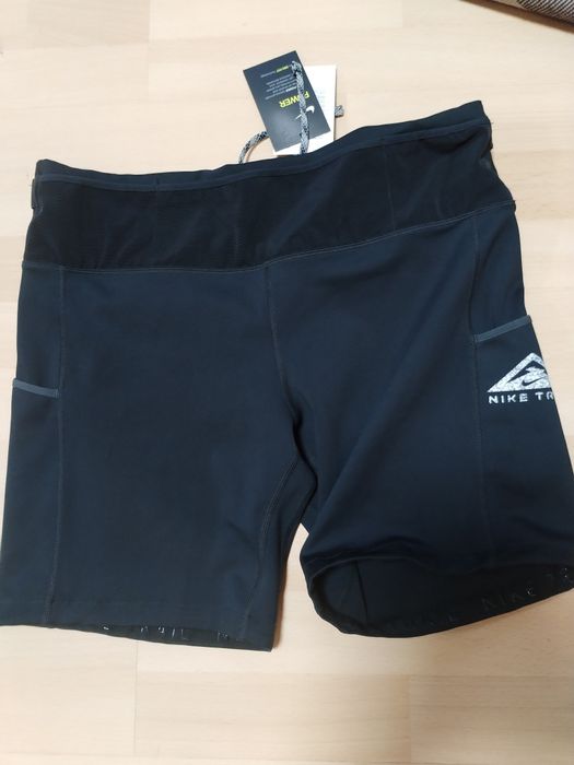 Pantaloni scurți NIKE