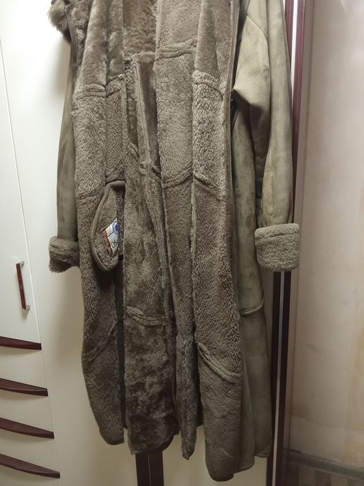 Продам женскую дубленку