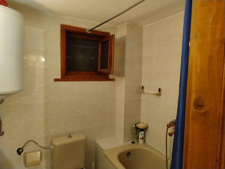 Дава се под наем Едностаен апартамент в Бургас, Сарафово - 36 кв.м за 204 € - Снимка #3