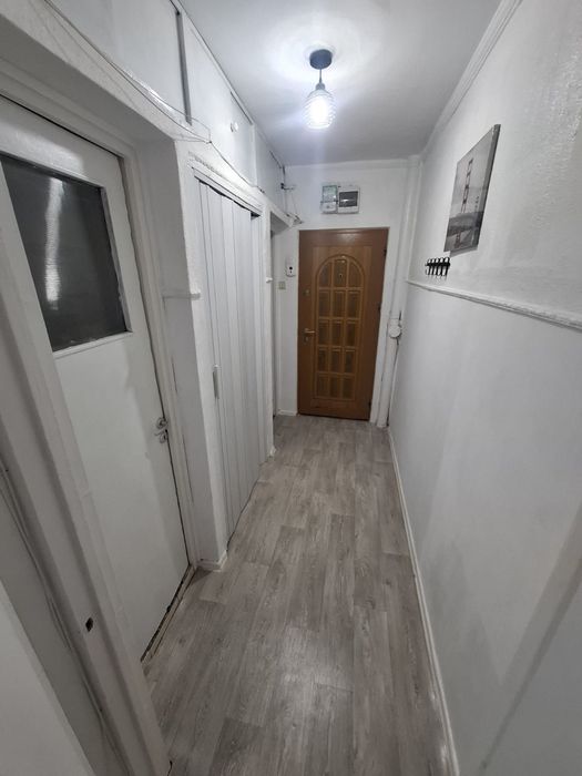 Închiriez apartament 2 camere