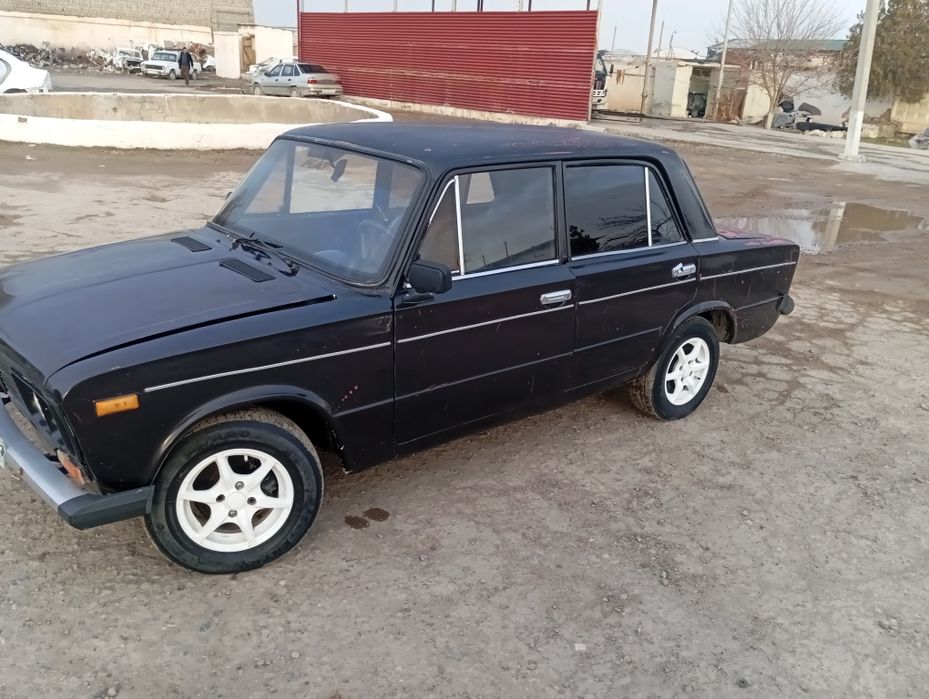 Sotiladi narxi 15 milon Manzil Qarshi Shaxar