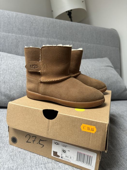 Cizme Ugg marime 27