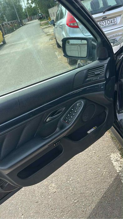 Bmw e39.