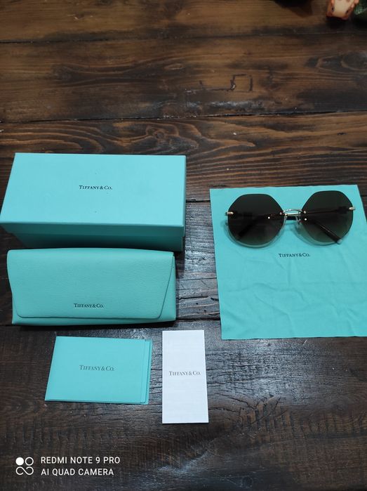 Оригинални Tiffany's Слънчеви очила. Чисто нови.