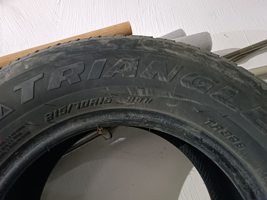 Продам шины triangle 215/70/15