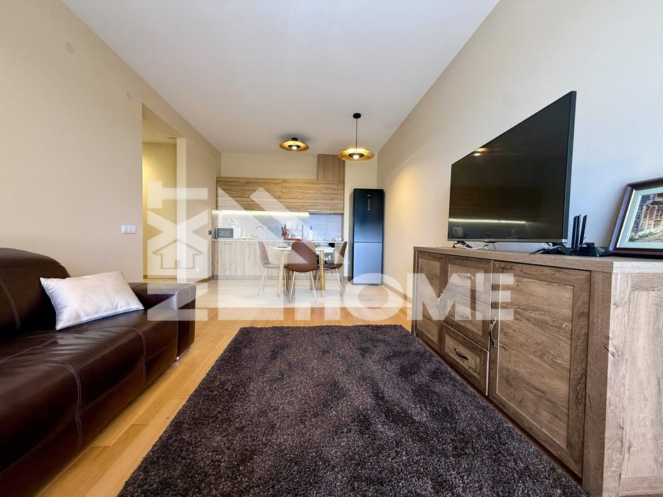 Продава се Тристаен апартамент в Пловдив, Кършияка - 99 кв.м за 2142 €/кв.м - Снимка #3