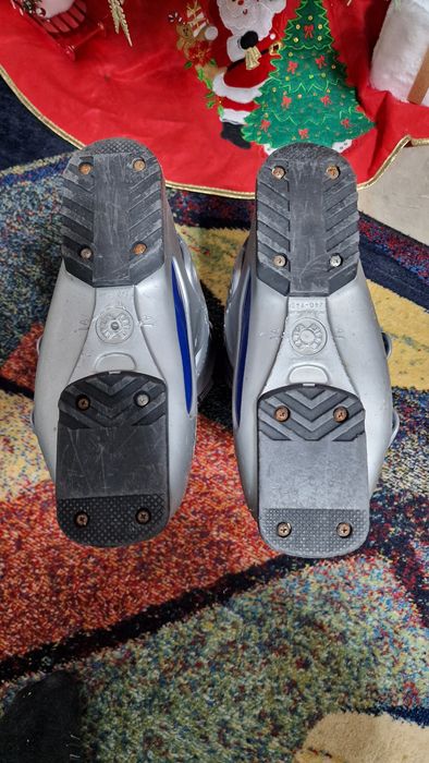 Vand clapari dama si geanta clapari in stare f.buna.