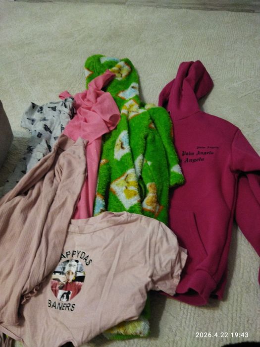 Вещи на девочку 134-140