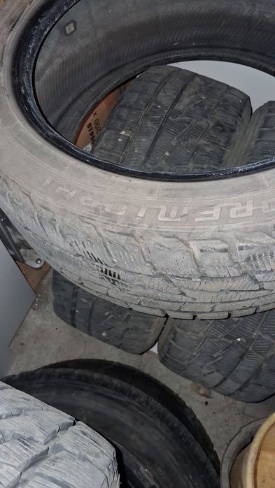 235 45 17 зимни гуми