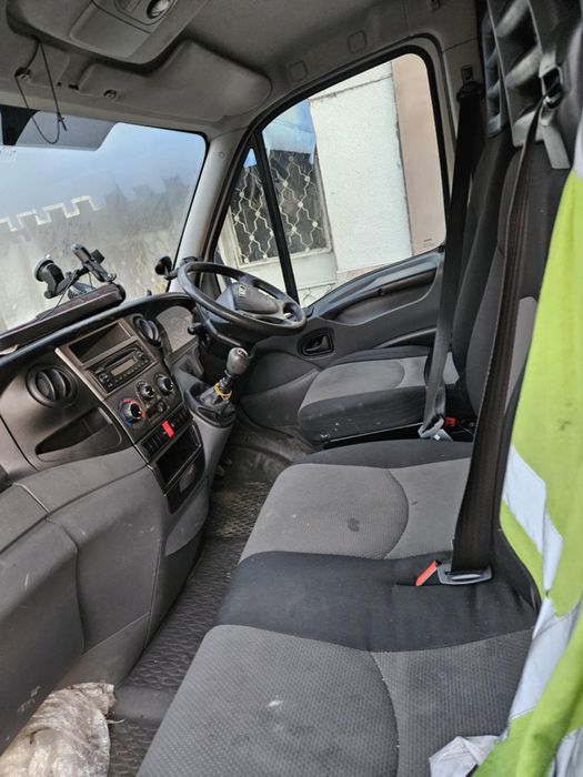 De vânzare Duba Iveco