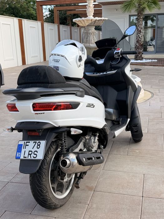 Motociclu  Piagio 500 L cat B