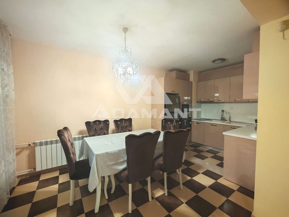 Дава се под наем Четиристаен апартамент в София, Банишора - 180 кв.м за 850 € - Снимка #2