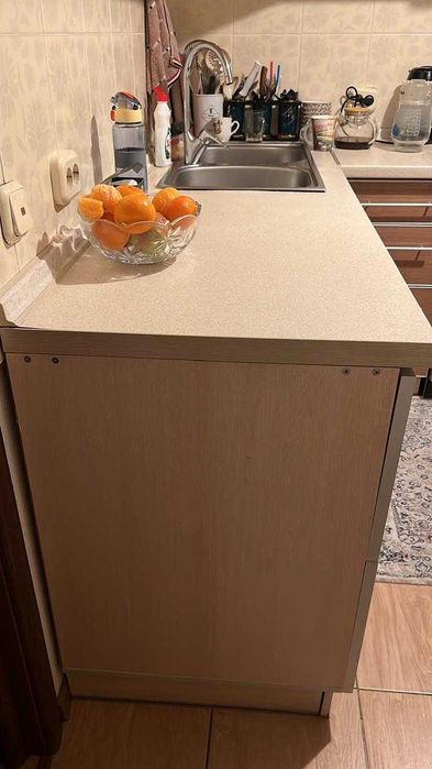 Продаю кухонный гарнитур