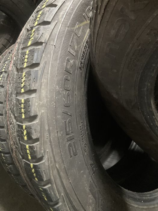 Anvelope Nokian  set 4 buc 215/60 R 17C  2020