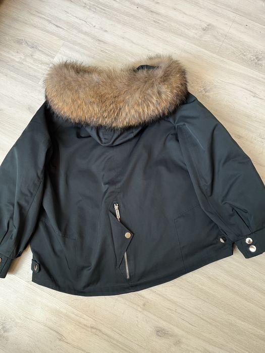 Продам женскую парку