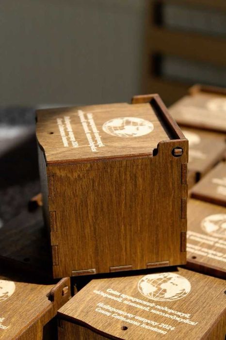 Изготавливаем Боксы, Коробки и Упаковку Дерево Фанера ЭКО