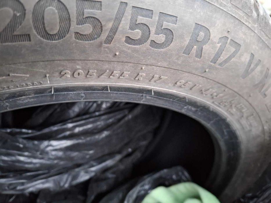 205/55 R17 Continental wintercontact