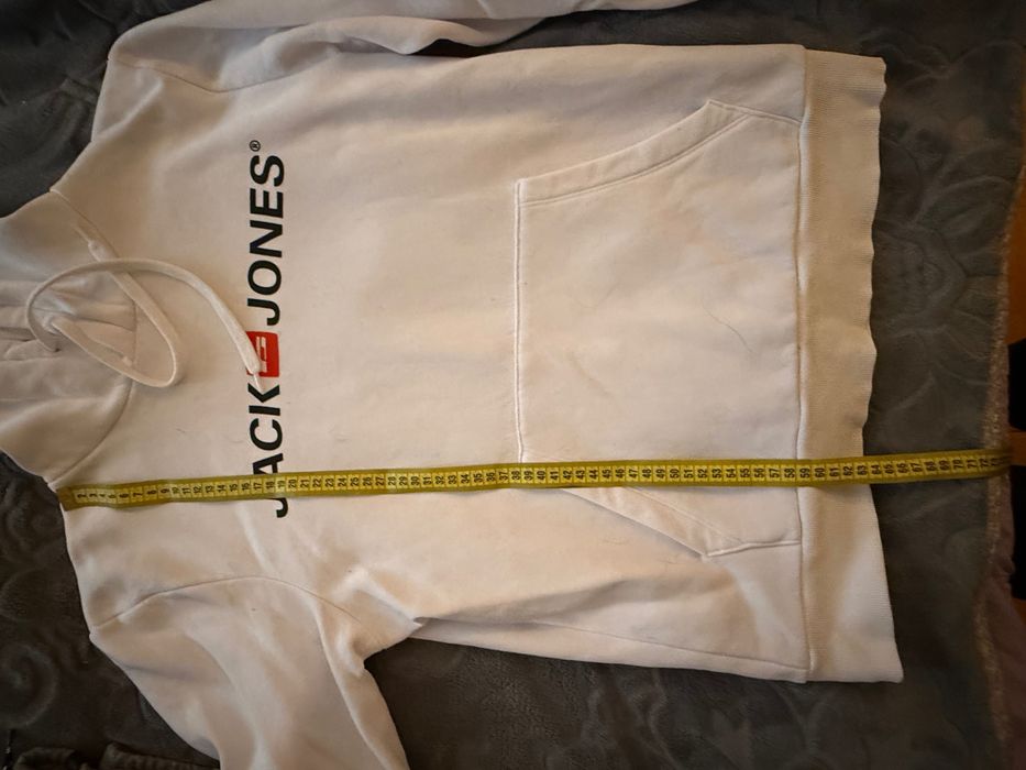 Jack Jones суѝчър