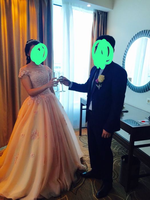 Свадебное платье