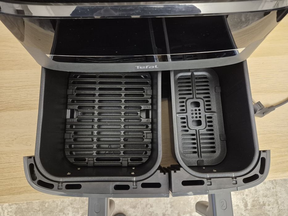 Friteuza dubla cu aer cald Tefal Dual Easy Fry & Grill air fryer EY905B10.
