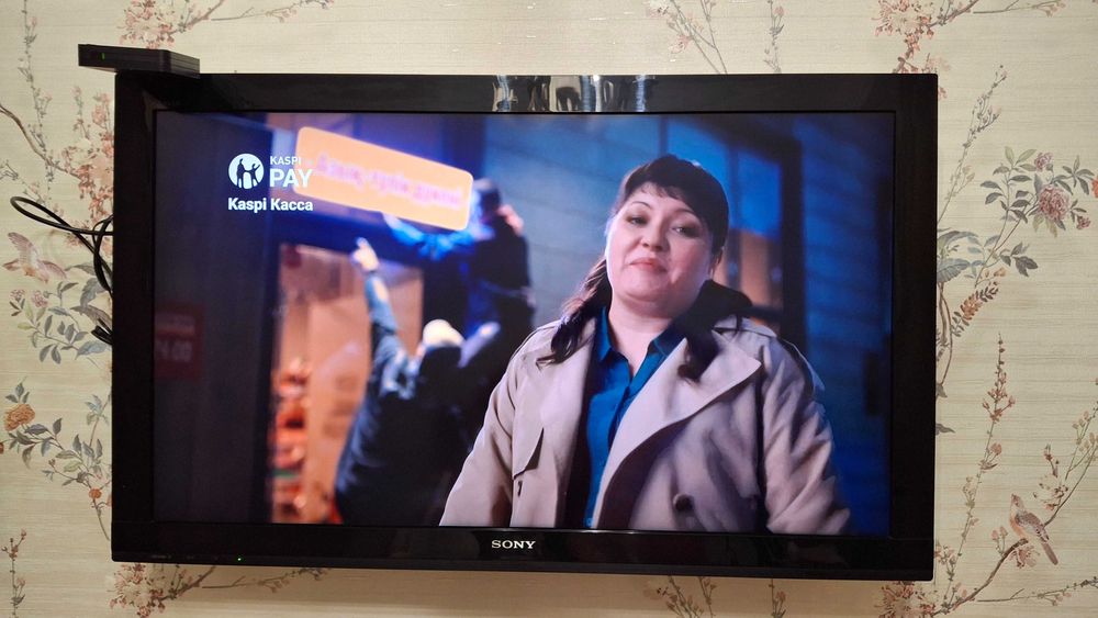 Телевизор Sony  112 см диагональ.