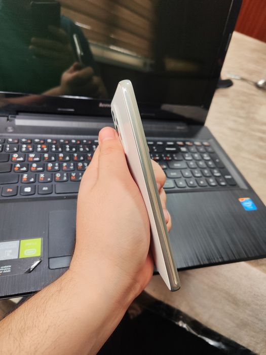 Samsung Galaxy A53 5G 6/128 GB ideal Polniy komplekt arzon narxda