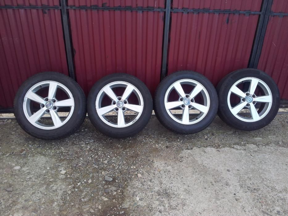 Jante VOLVO V40II S60II V60 S80II V70 C30 S40II V50 C70II R16 Matres