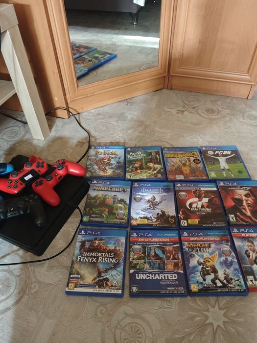 Продам PlayStation 4 slim 1 tb