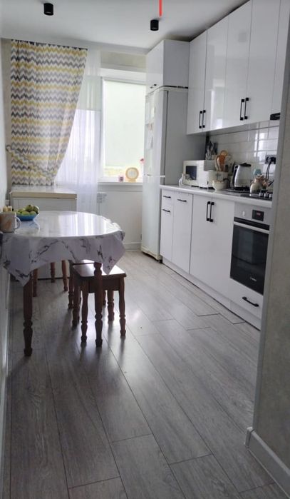 Продам 4 х комнатную квартиру.